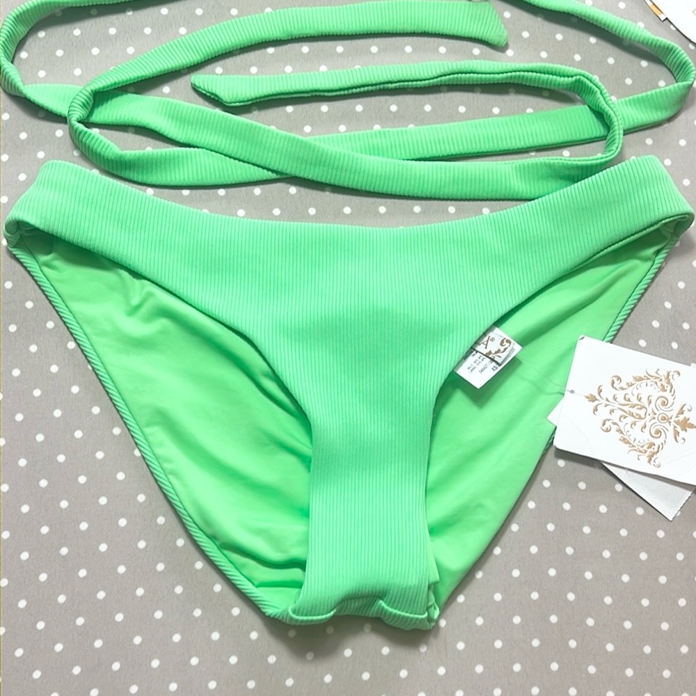 Becca 2 Pc Ribbed Bikini Set - Picture 4 of 11